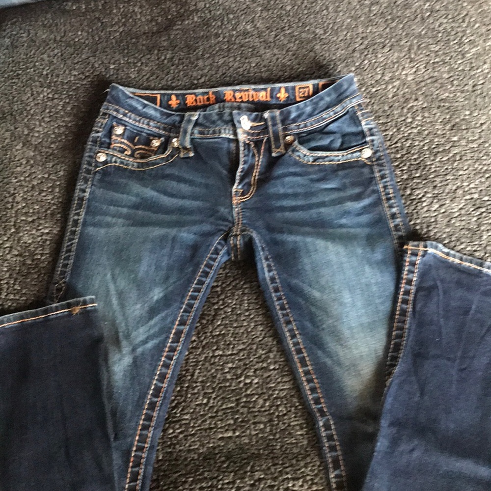 Rock Revival Jeans 🔥